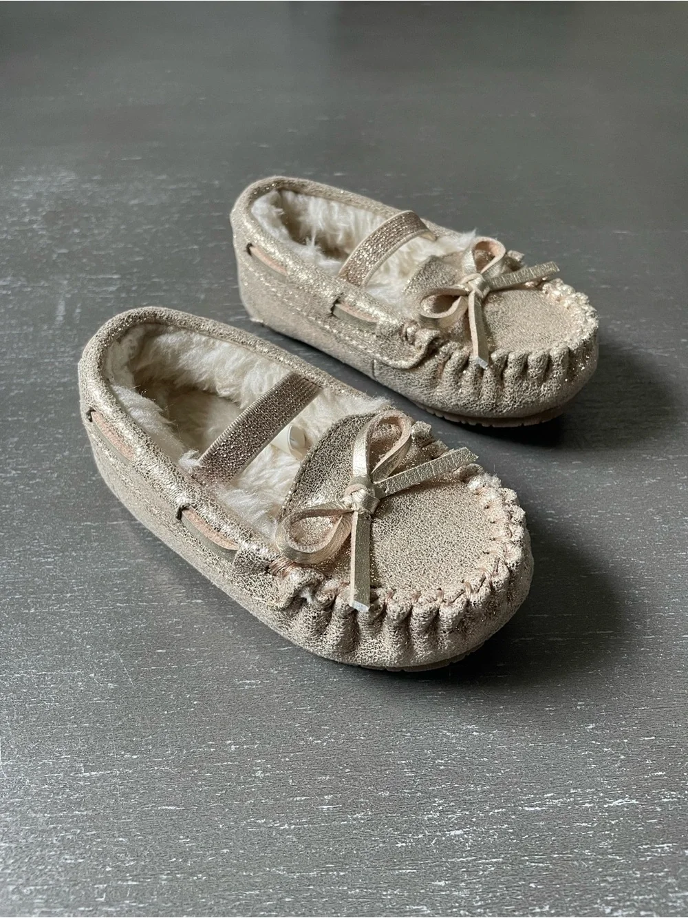 Cat & Jack Shimmery Gold Toddler Moccasin Slippers with Sherpa Lining